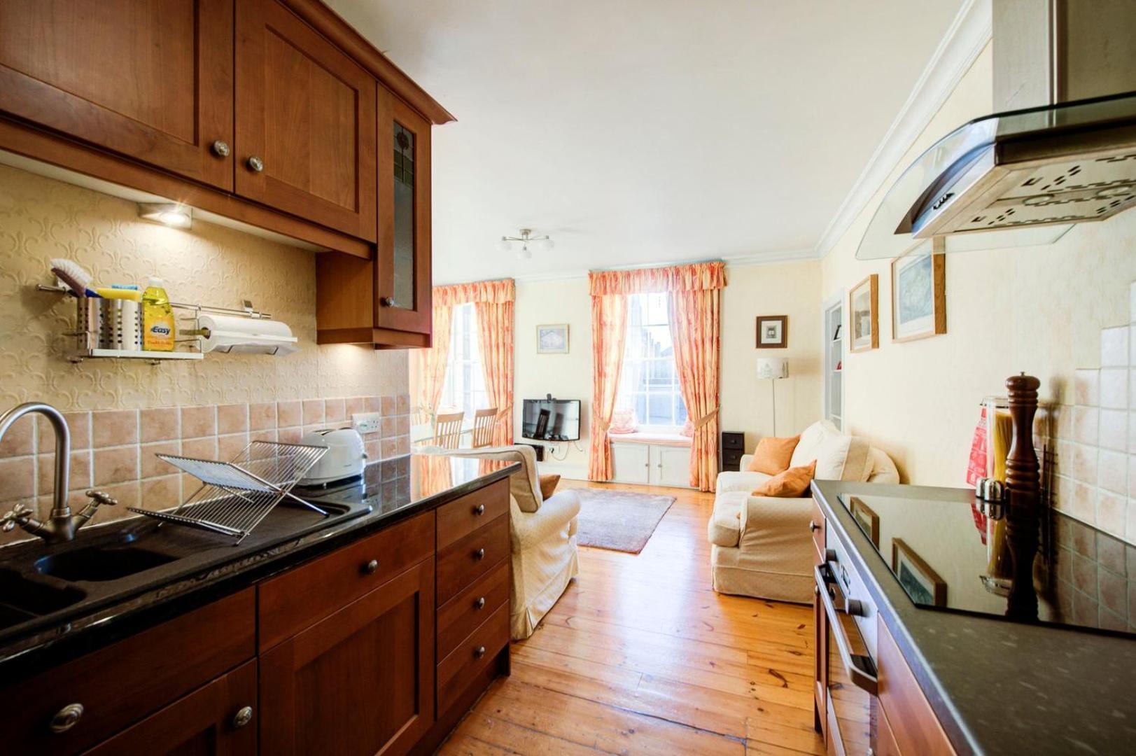 Guestready - Historic Edinburgh Old Town Apartment ภายนอก รูปภาพ