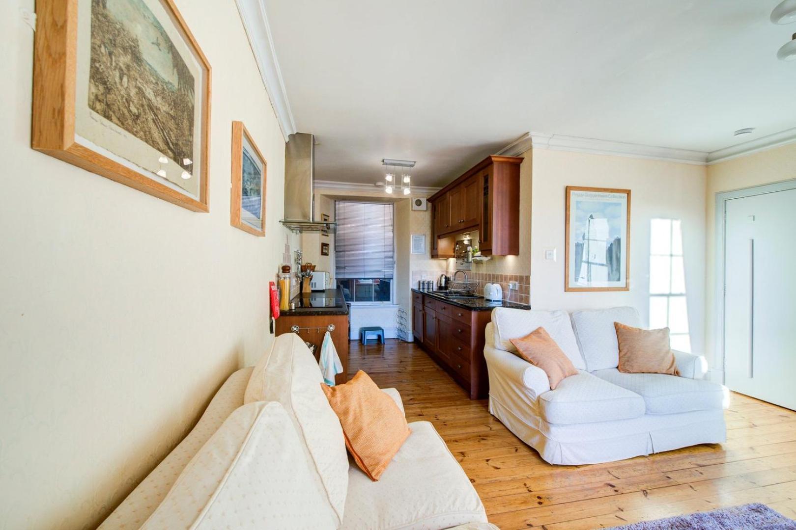 Guestready - Historic Edinburgh Old Town Apartment ภายนอก รูปภาพ